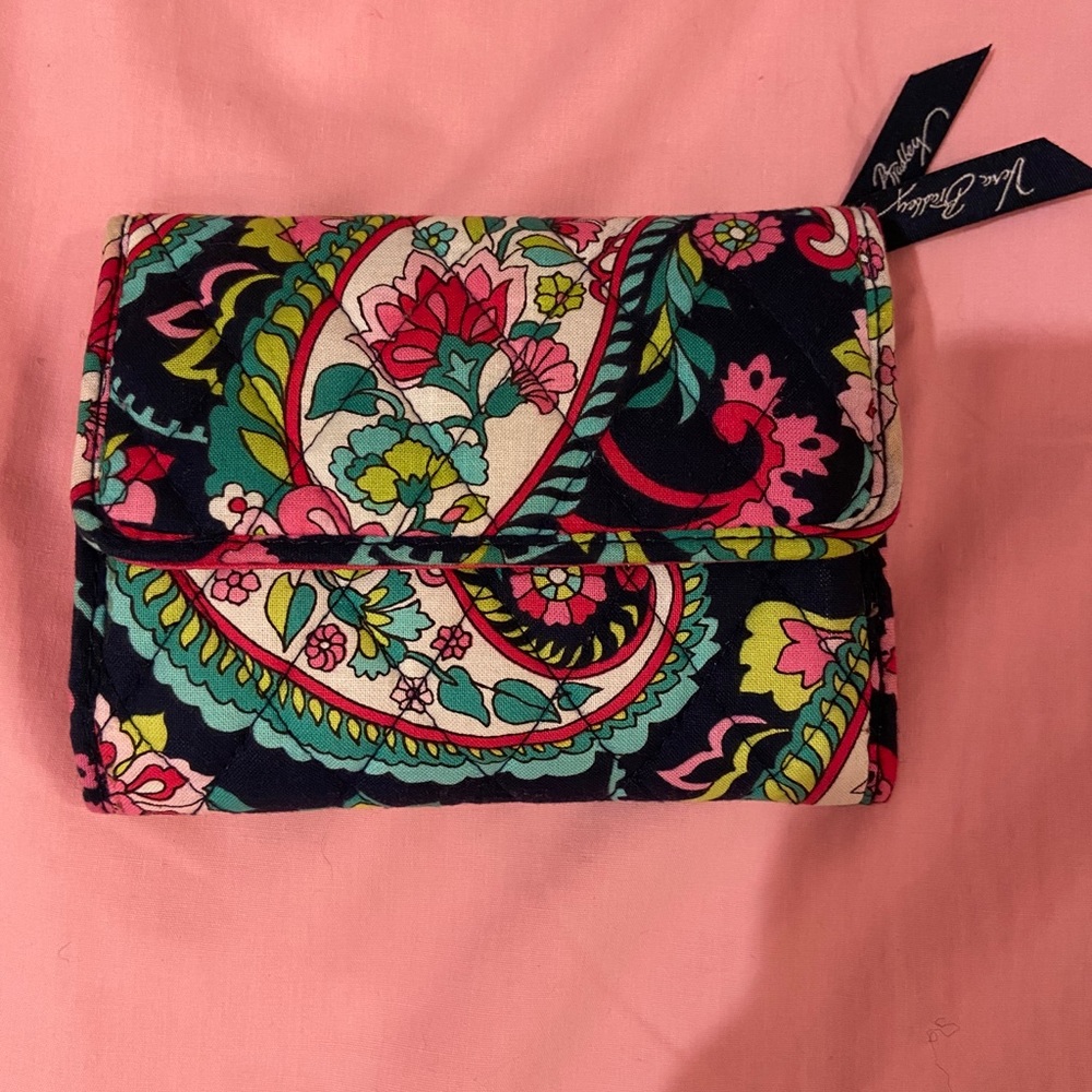Vera Bradley trifold Wallet